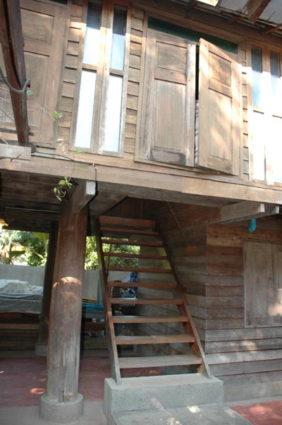 b-timber-house-7.jpg