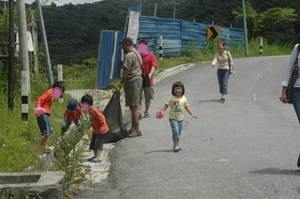 gotong-royong-team-3.jpg