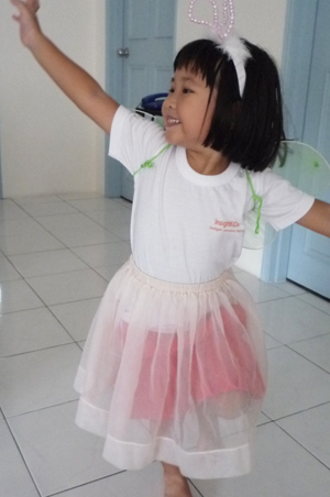 dancing-butterfly dancing-butterfly