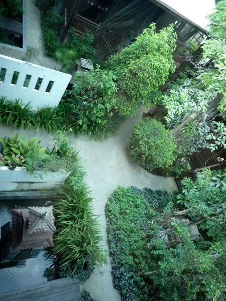 Yantarasri courtyard