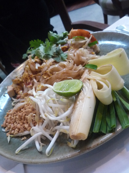 Pad Thai Grand Hyatt
