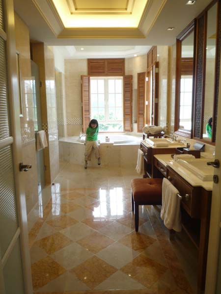 d008 bath