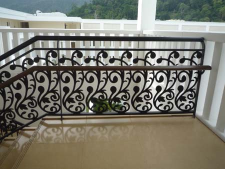 d018 garden