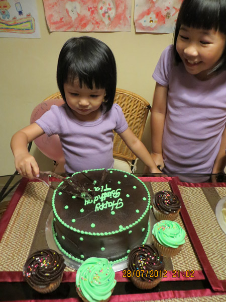 HB T2